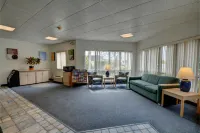 Motel 6 Warwick, RI - Providence Airport - I-95