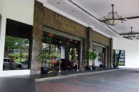 Merdeka Palace Hotel & Suites Hotels in Kuching