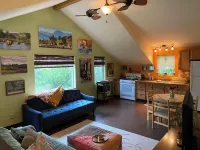 Cozy 1-bedroom stand alone apartment in fantastic Missoula, MT!!