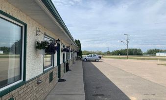 Shellbrook Motel