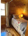 Elk/trout/hunting/star gazing 4 bdrm, 2 bath cabin