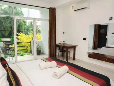 The Panorama Negombo Hotels in Ethukala