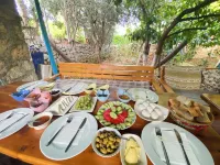 Likya Pansiyon - breakfast