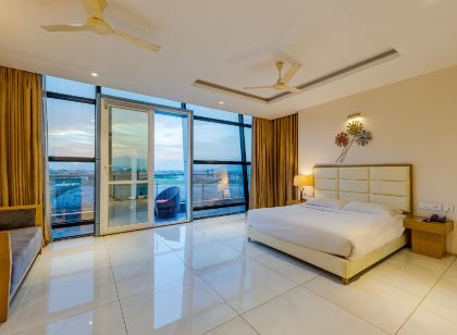Sapphire Premium Hotel & Suite