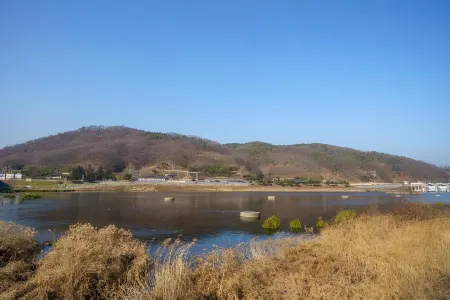 Andong Vene Chia Hostel Pension Отели в г. Андон