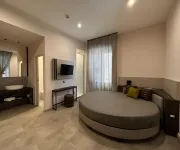 โรงแรมโทนิก