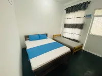 Araliya White House