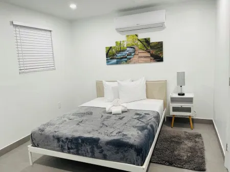 Luxury! Centrally Located 1 Bedroom Apart Orlando.