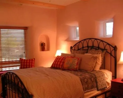 Charming Corrales Casita Hotels in Corrales