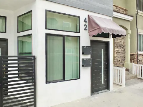 New Beach & Bay Retreat Full of Amenities!