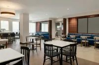 Fairfield Inn & Suites Lancaster - Aamiainen