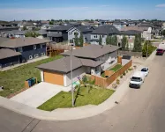 Quiet Executive 2-Bed, 2-Bath Upper Suite | Private Entry | Ideal Longer Stays