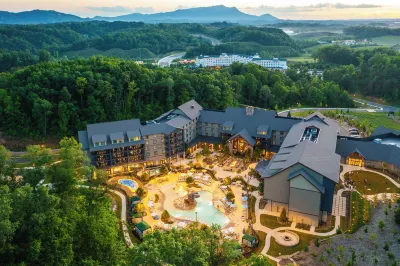 HeartSong Lodge & Resort Hotels near Dollywood