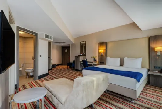 Ramada Plaza by Wyndham Izmir