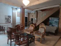Four Hostel Hotel di Kecamatan Sukarame