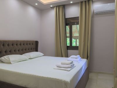 Rea Villa, Vourvourou