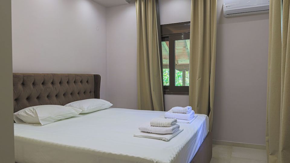 Rea Villa, Vourvourou