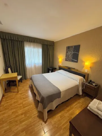 Hotel El Cabildo โรงแรมในบัวโนสไอเรส