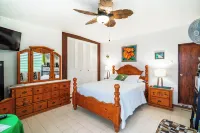 Coconut Palms Inn - شرفة