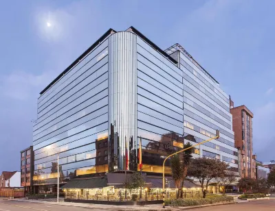 Radisson Bogota Metrotel Отели рядом с достопримечательностью «Парк 93»