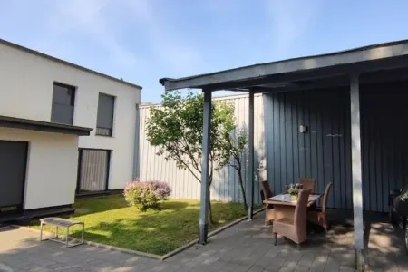 Large comfort bungalow incl. car charger Отели рядом с достопримечательностью «Kongressaal Jehovas Zeugen»