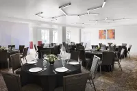 Hilton Garden Inn Denver South Park Meadows Area