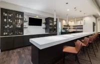 Hilton Garden Inn Oakland/San Leandro - bar
