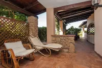 Three-room apartment for 5, on the beach