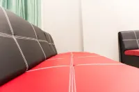 Modern lavish apartment next to beach Hotels in 