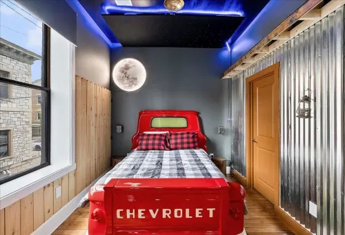 Vintage Views Drive-In-Puzzle Room Experience