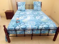 Souvenir House: 24 Elect, AC, WiFi, TV Cable, Fridge....