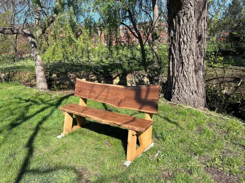 Renovated Historic 1870 Home 2 BR Suite on 1st Floor Full Amenities Firepit Deck