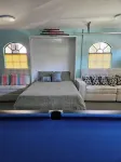 Enjoy Pool, Billiards, Sauna, Access to the Lake