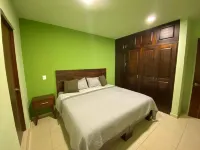 Deluxe condo, pool, BBQ, terrace, gated community, security 24/7. Location Hotels in Mezcales