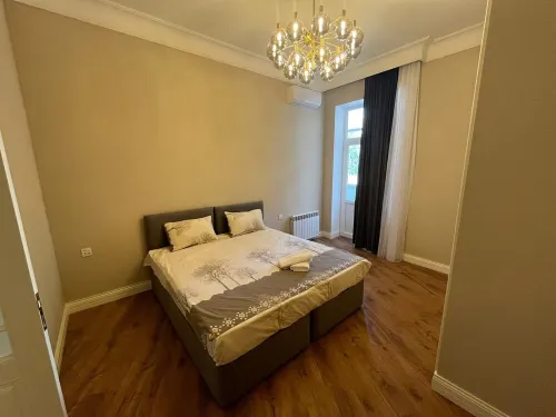 4-bedroom apartment in delightful with WiFi, AC in center Hotels in Khazar
