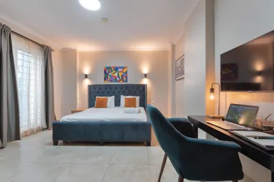 Spacious apartment with pool and scenic city views Hotels in Lagos Mainland