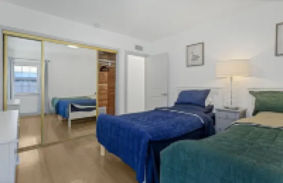 Charming 3-bedroom villa with Wi-Fi, AC in fantastic Location