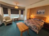 Western Budget Motel #1 & 2 Whitecourt - parking