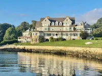 Waterfront Estate in Groton – 10 Bedrooms, Private Pier, & Beach Access