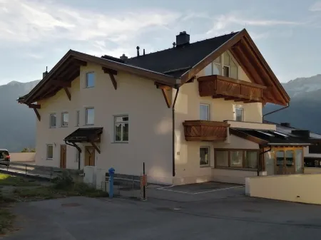 Familienfreundliche Unterkunft in Fiss