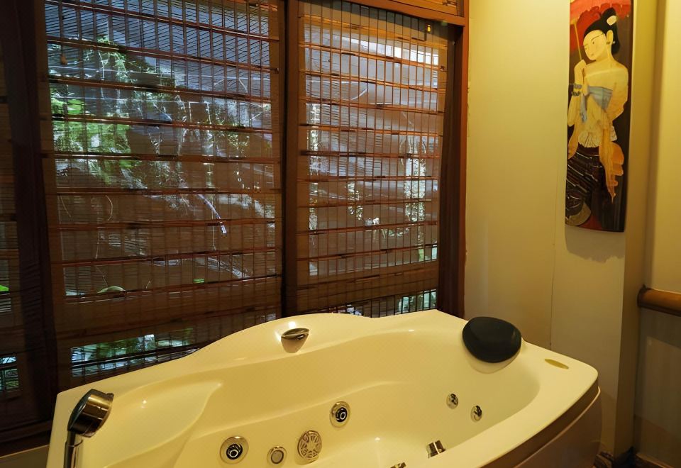 리버 콰이 호텔