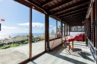 Panoramic views and ideal area to rest and see the island of La Palma Hotel a Isla de la Palma