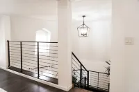 The New Hope Loft Walkable & Serene