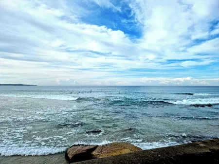 Relax in a cozy house,BBQ,10 mins from the beaches Отели в г. Miranda