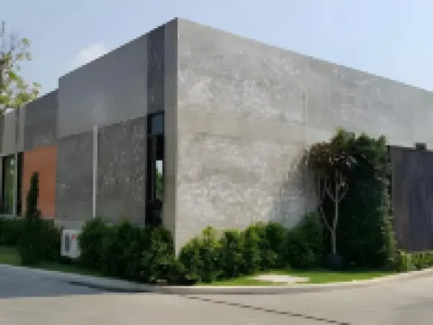 Suanmaithara Resort Hotels near Wat Sothon Wararam Worawihan