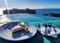 Nayri 501 - Ocean View - Wrap-around Balcony in Zona Romantica Hotels in 