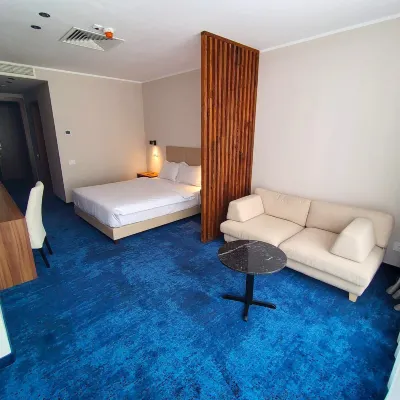 Embassy Romana Hotels near قطاع 1