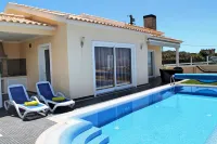 Tranquil Villa with Pool in Calheta ArcoView - 4-Star