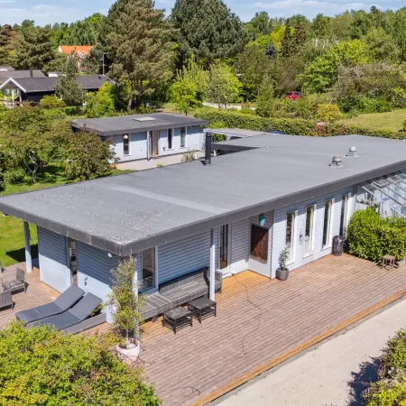"Bodulf" - 300m from the sea