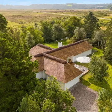 "Verner" - 900m from the Sea